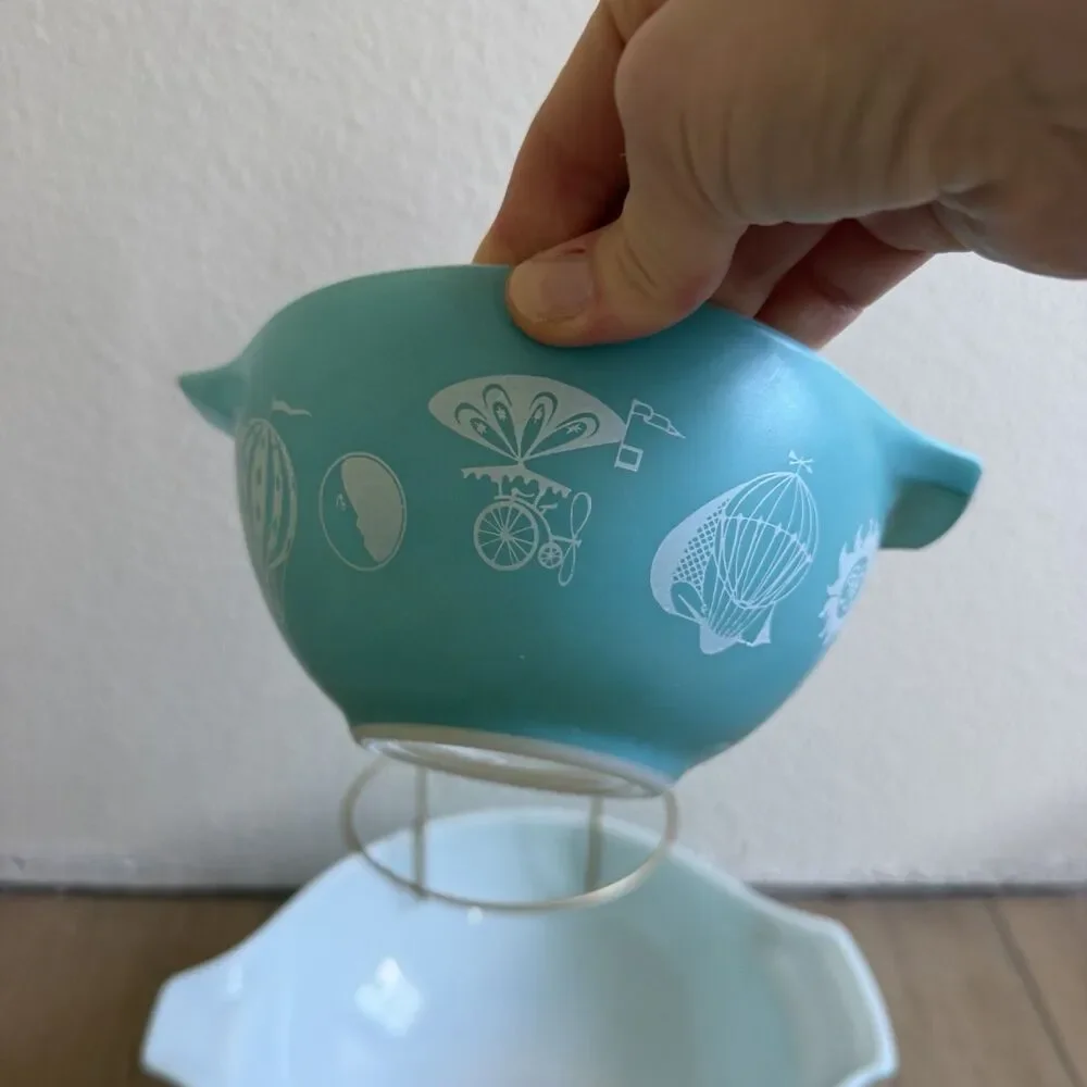 2 Vintage 1958 Pyrex Cinderella Hot Air Balloons Turquoise Batter Bowls
